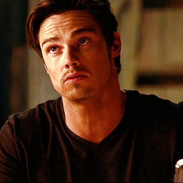 There's always a pull, to that darker side, it's easier to succumb to the evil, let it embrace you, but who really wants to take the easy way out? [BatB|RP]