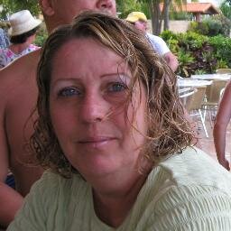 dianepontbriand's profile picture. Hair stylist, painting  artist,  epicurean and music lover