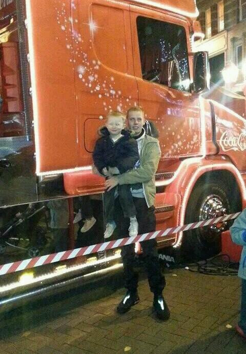 aaronpearce10's profile picture. 