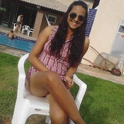 Sorrir não significa necessariamente que você está feliz. Às vezes isto significa apenas que você é forte. Me considero Forte *-*