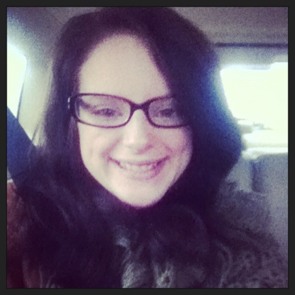 Directioner
Tennis godess
Freshman at ulhs
Theatre student