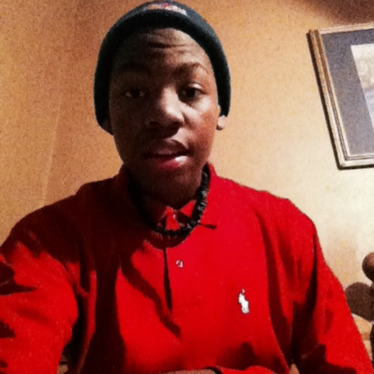 Wassup its kj. Some of yhu may kno me on instagram from @__keeto__ help me out & go follow me i follow back. I am a basketball and football player at dm smith.
