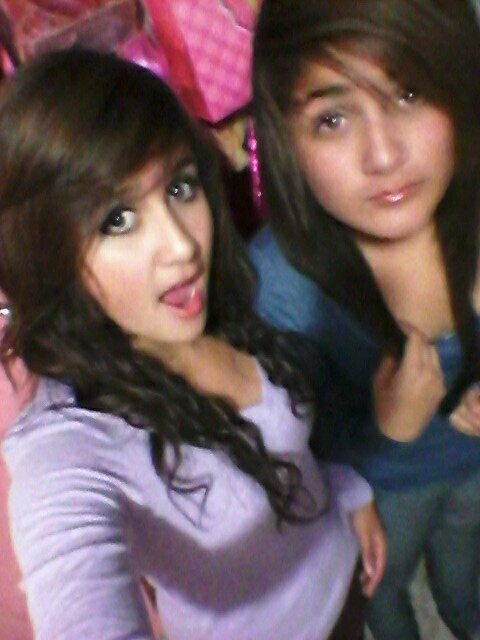 NeryAlheika's profile picture. buena onda, risueña, amigable ,fiestera... amo a JB, amiguera....cx