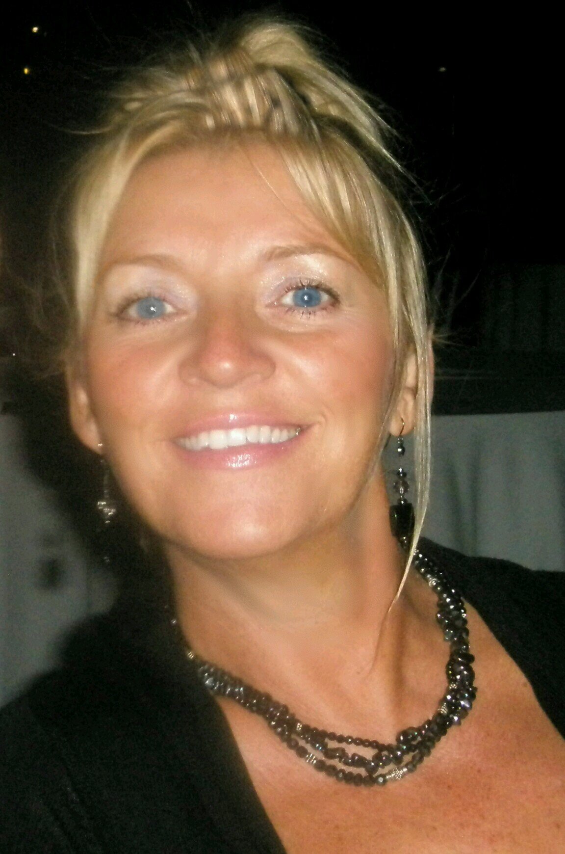 lolli3571's profile picture. aka.....Lolli ⚽🍸🌹🌞