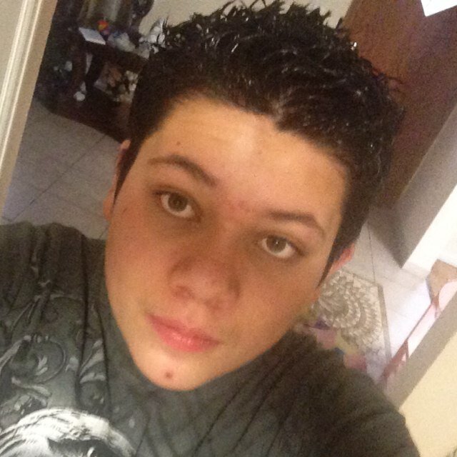 Vintagexboca5's profile picture. Free follow from @vintagexboca ..... Follow him