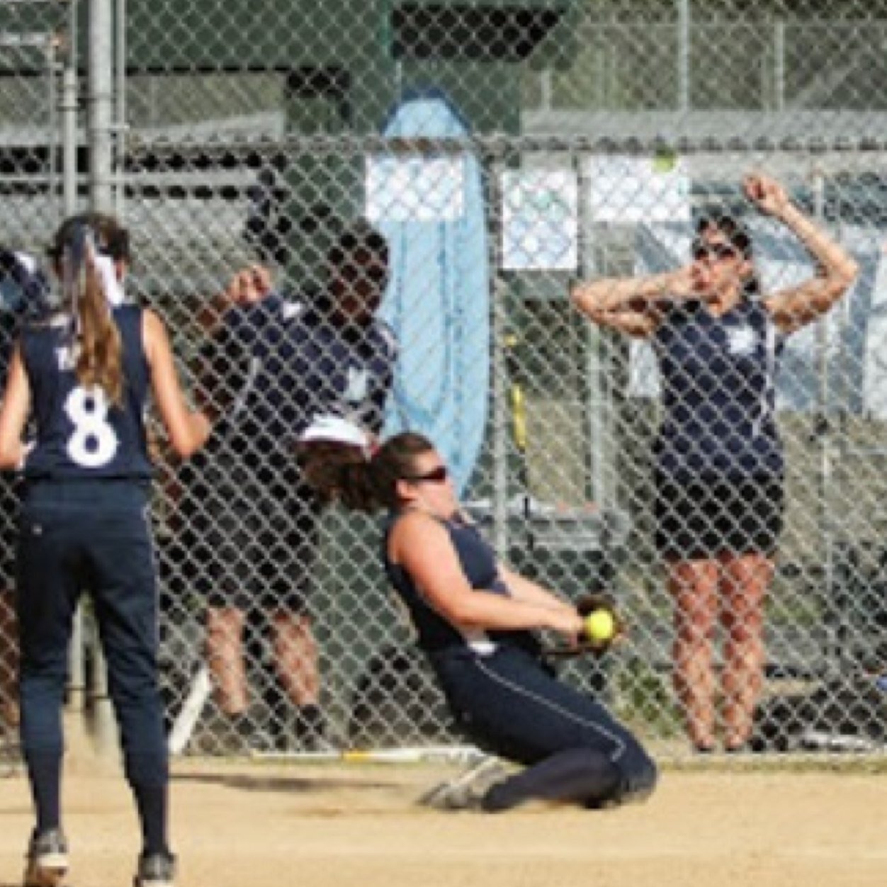 This is an account where we talk about softball, softball, baseball, softball and more softball! I follow backkkk! http://t.co/0OxTnPrZRv
NY✌️