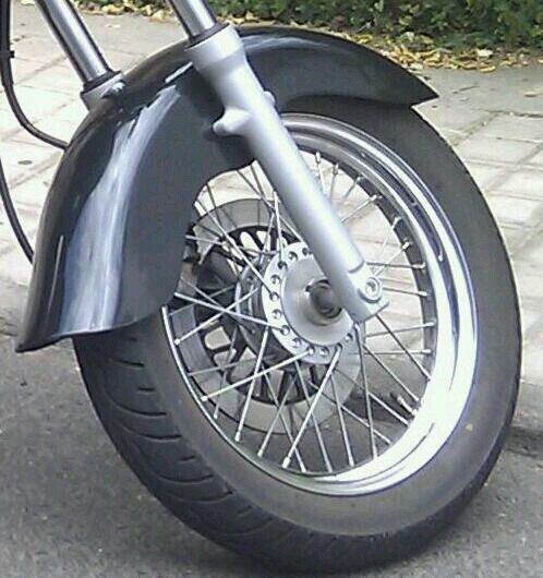 ABLOconP's profile picture. Lo más terrible se aprende enseguida, y lo hermoso nos cuesta la vida...