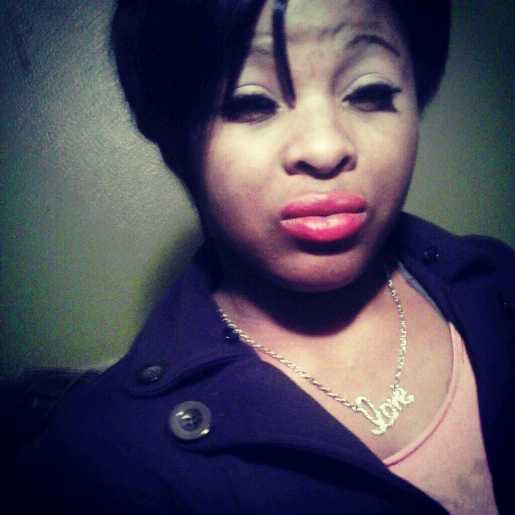 single , #proudMother , .early childhood dev major .facebook Neekk Neekk Williams , Insta lovely_neeek . ♥