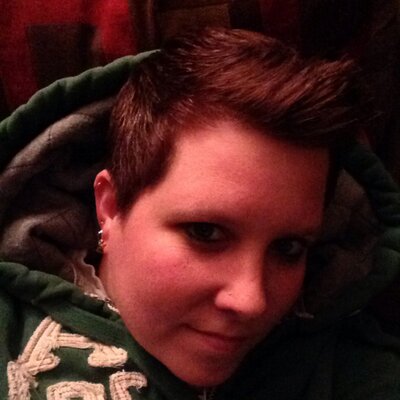 Profile Picture of Allyson (@ally_connor_75) on Twitter