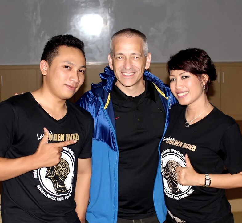 yoviarya's profile picture. Hidup itu tidakseperti yang kita inginkan tetapi seperti yang kita jalani ||| You'll earn something if you sell something