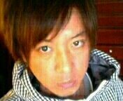 2月生まれ　職業カリスマ( ^^)/　年齢ｱﾗﾌｫｰ＼(^^ )(笑)