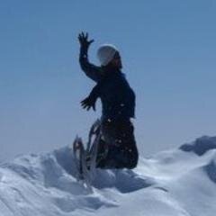 yosima's profile picture. 山歩き/縦走/山道具/ブロックチェーン/ハイエース/Mixtape/R&B/ハワイ/山菜