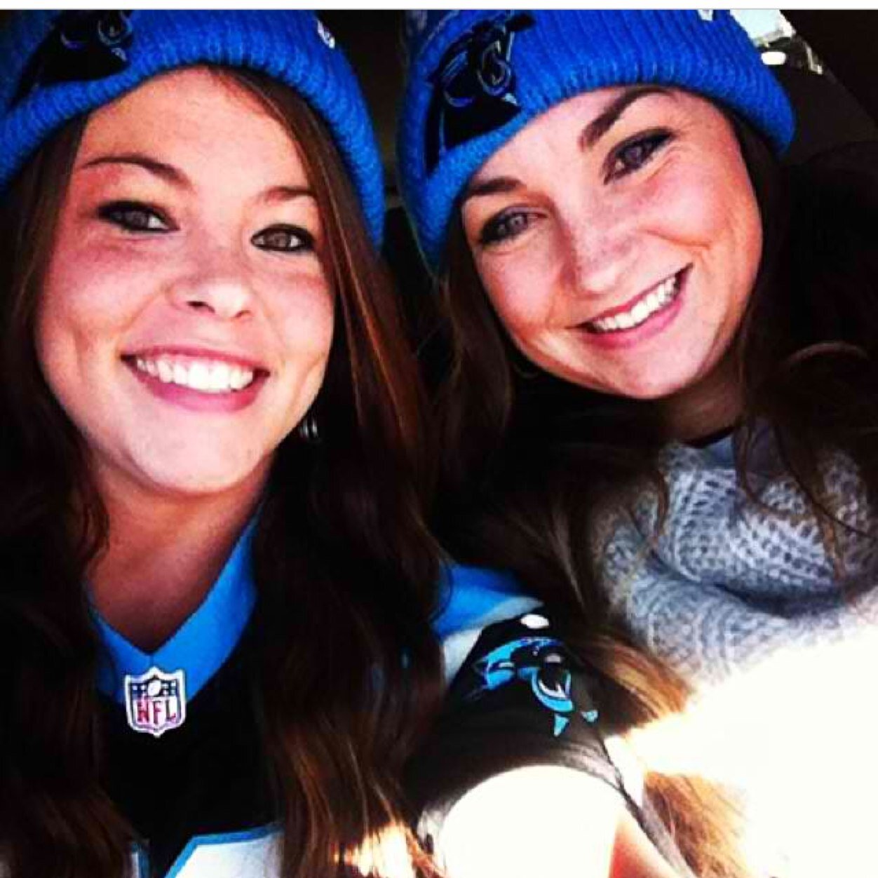 LeahLove321's profile picture. 