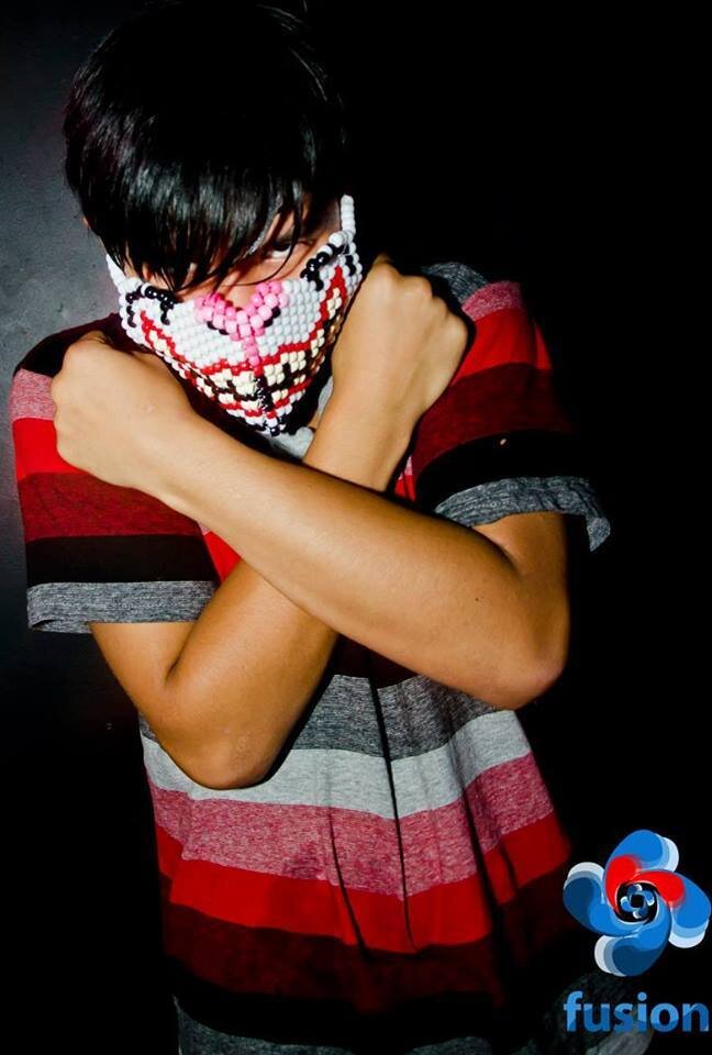 Young Talented Artist in the west side of Canada destroying the dance floors across Vancouver B.C.

hello my name is Ryam aka...SYNYX