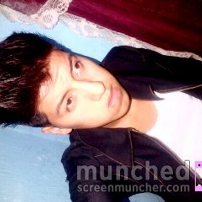 Profile Picture of -»ßяyαη♥♡Aoki'«- (@b_ryan1) on Twitter