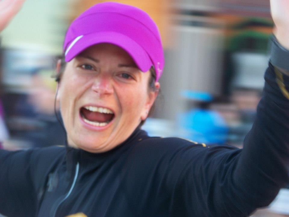 If you aren't running, I'll come after you. (Parody account for @angiemaskeberka, running star.)