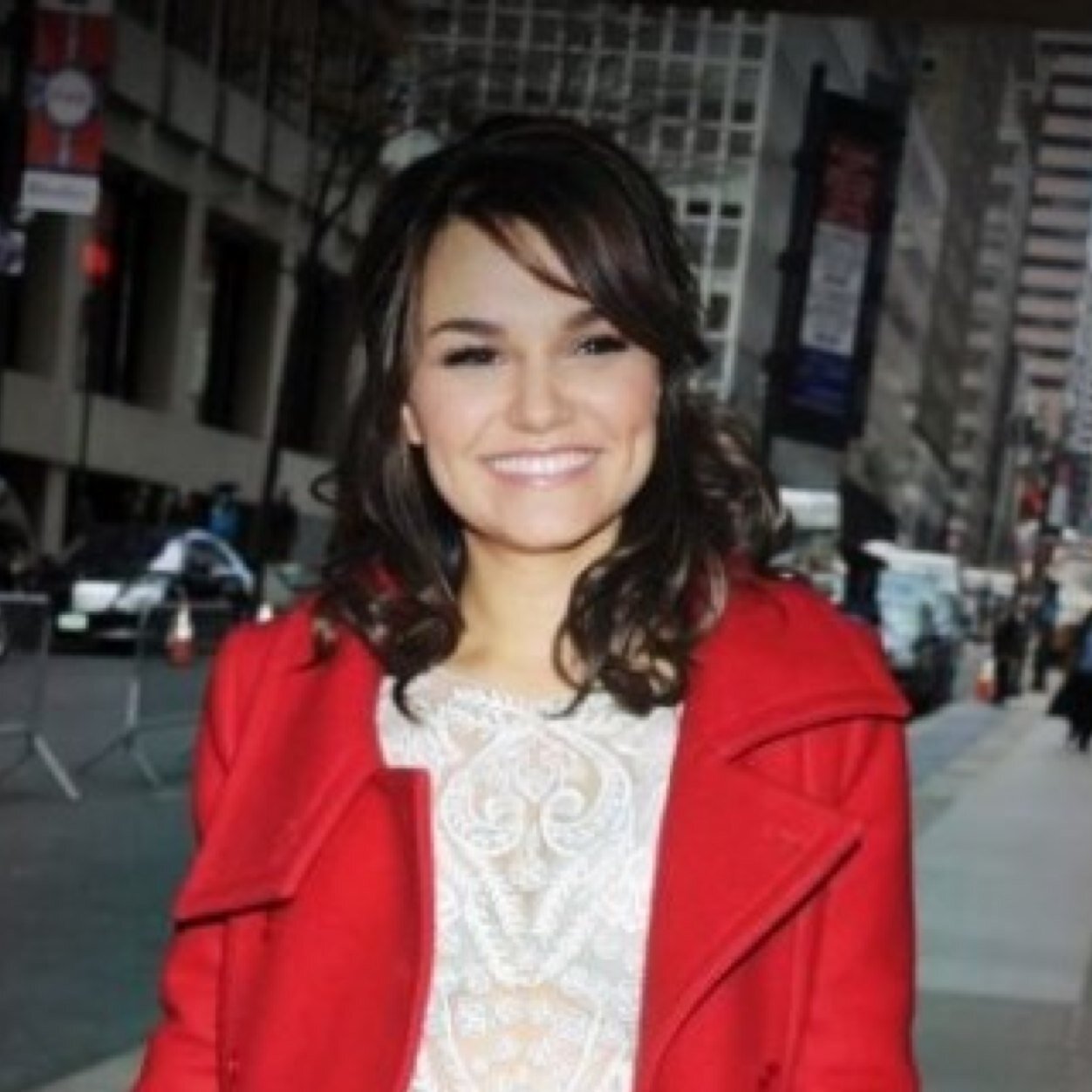 Eponine_kbot's profile picture. 영화 레 미제라블 현대 대학교 AU / 경영학과 회계전공 / 언팔X 블락O / 맞팔은 즉시 / 캐붕주의 / 홈페이지 필독