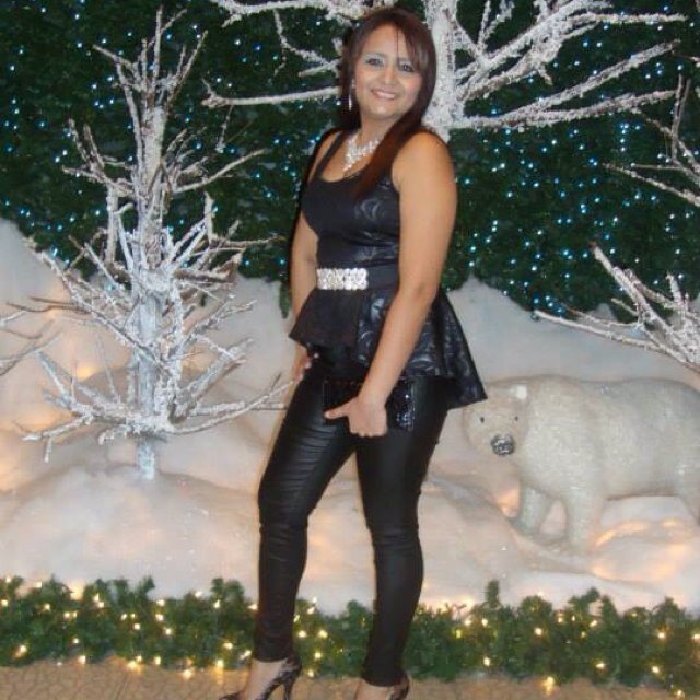 lopez_brenda's profile picture. Me!!