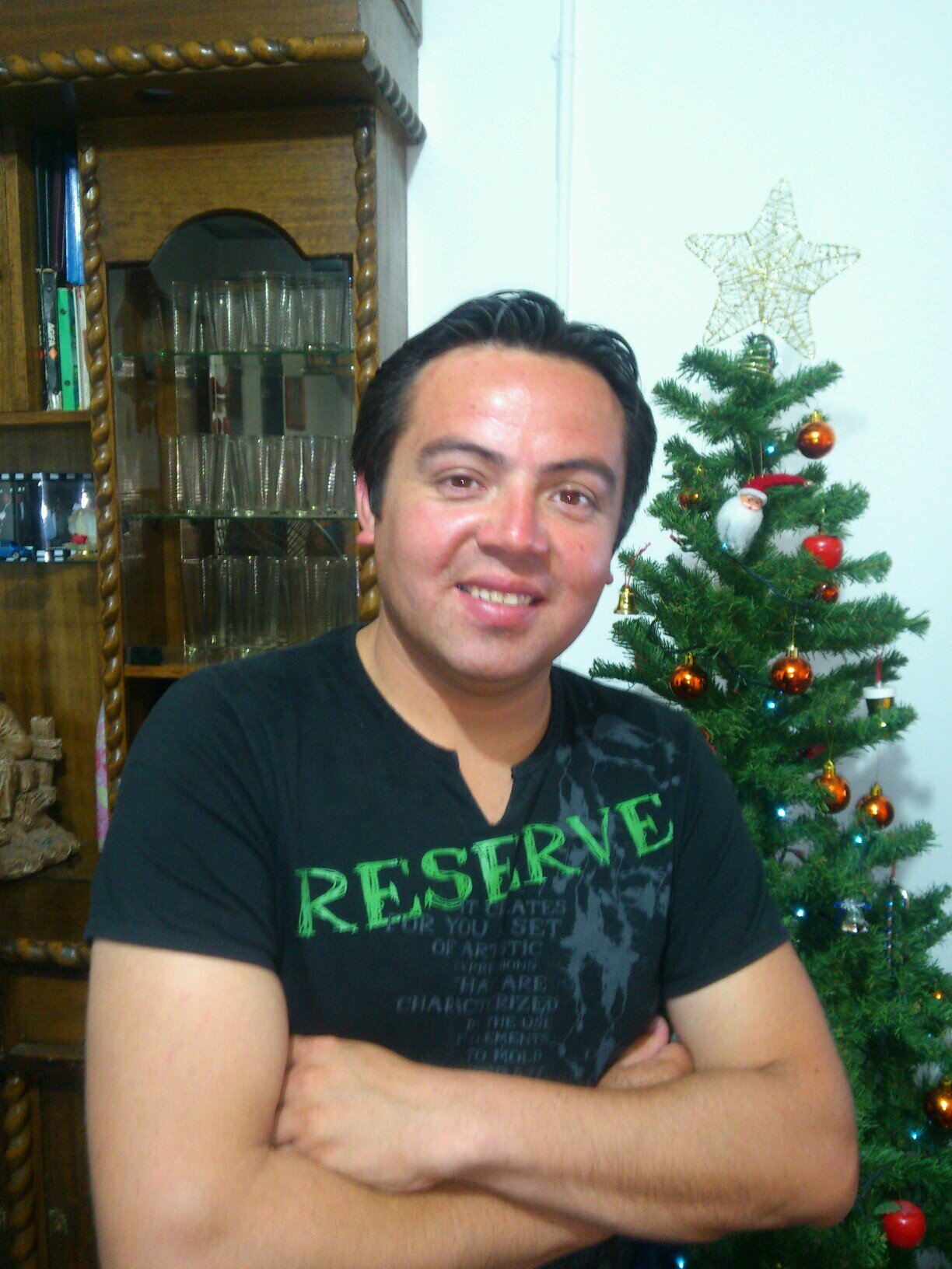 Ex candidato, amante de la vida, solidario y con ganas de segir trabajando ayudando y haciendo eventos solidarios