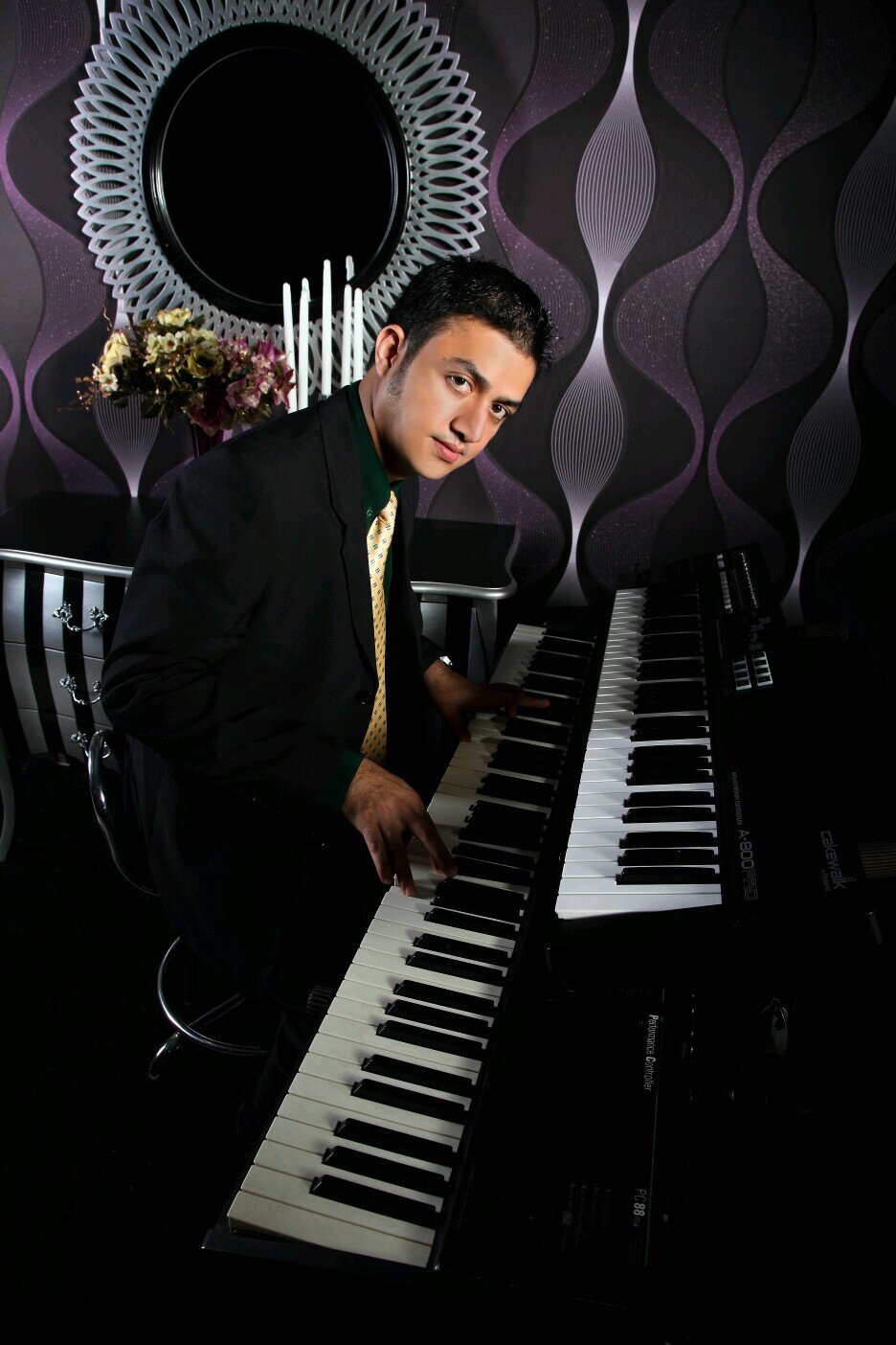 dr_farabi's profile picture. Job: Musician. Hobby: Pediatrician