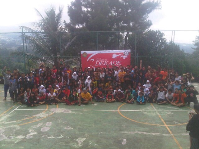 dkdyadekade's profile picture. Dekade Team.. Bisa.. Menang.. Juara..