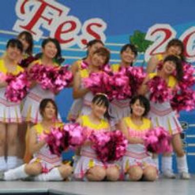 同志社大学チアダンスSWEETiEZ