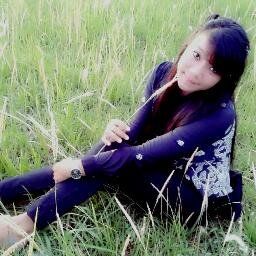 hati yang tersakiti :( :(