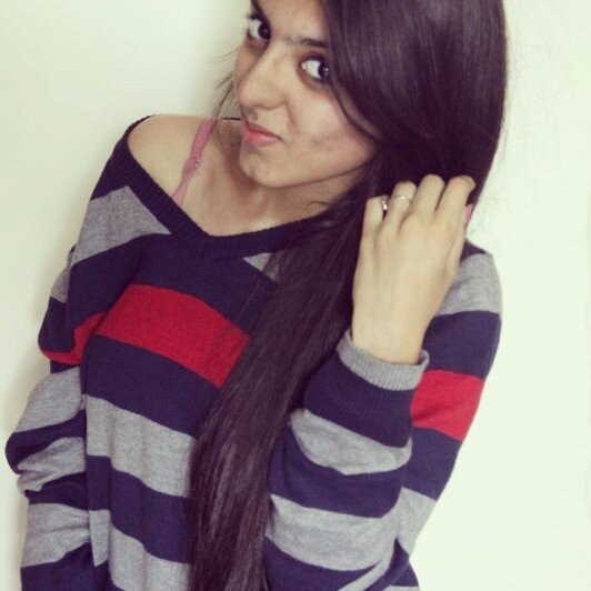 Brunette. Coffee addict. Believes in living life Queen size. Directioner for Life.♥ Nothing else but a lady with Class. Instagram:aanchalbedi4