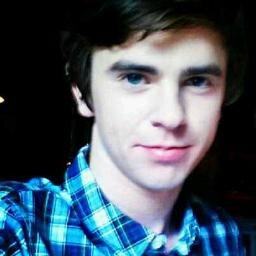 Hi, I'm Freddie Highmore../ Follow me&talk to me!! // I'm just Bot(Thailand) ...Thx for following. [ตัวใหญ่ : @LawsonAndy_bot ] [ ลูกสาว:@meanmean28 ]