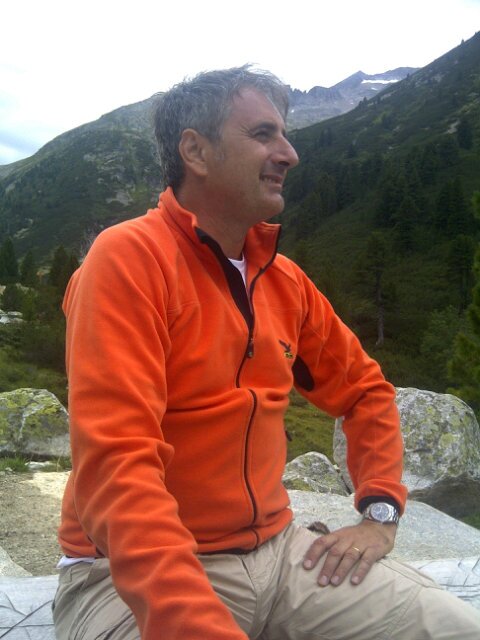 aleliverani's profile picture.