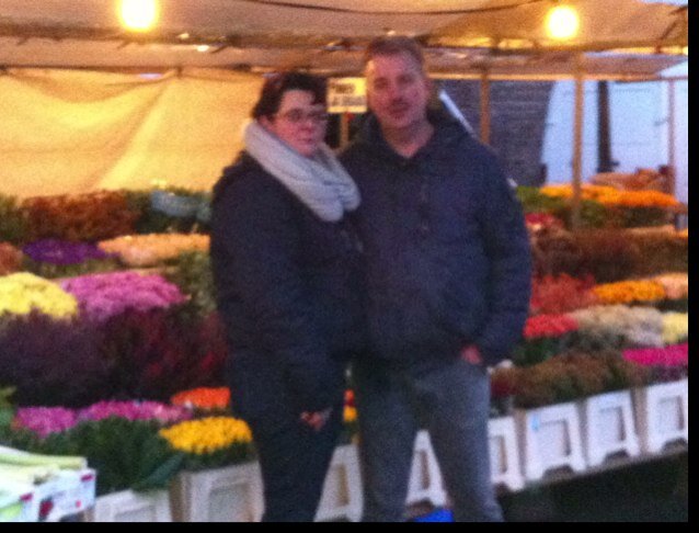 Getrouwd met Kees Inkopen bloemen+verkopen op markt #Starbloemen #Hoofddorp #NieuwVennep #jJanskerkhof #Utrecht. https://t.co/F7oBp2eESu