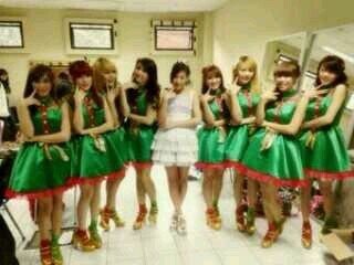 welcome to my tweet will be elf's,twibies and comsky forever                      follback??just mention....proud to be malaysian!!!!!!!!!