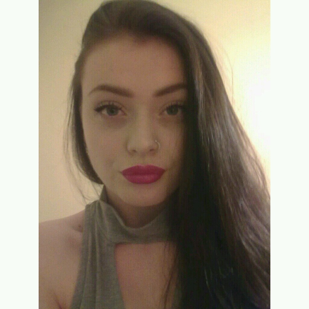 IamGwenda's profile picture. One way to the top. I make with what i've got. You on a number baby i'm on a mission catch up. 
Follow me on instagram: gwendarosa