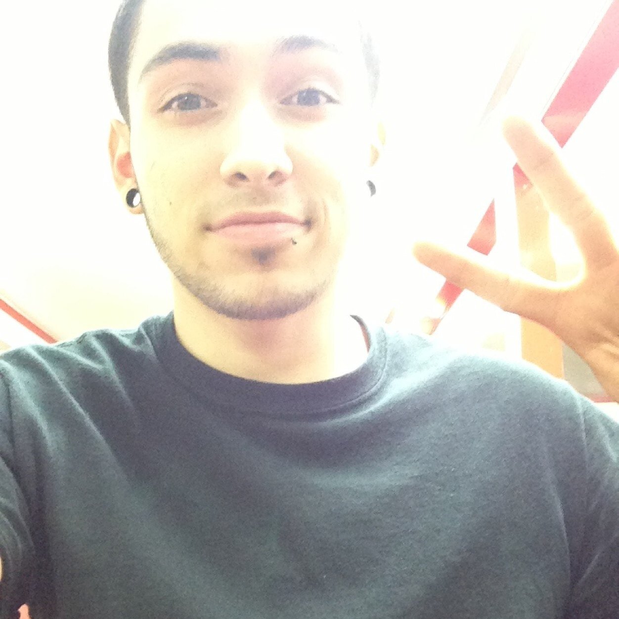 liveviledwin's profile picture. Ayeeee whatssup! I eat, sleep, fuck shit up and eat pizzzzzzzzza! Wanna join me?:) #MustangGang!!!