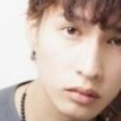 BullFangoMAN's profile picture. ３０をとうに越えたオッサンのくせに独身とか恥ずかしくないの？（泣