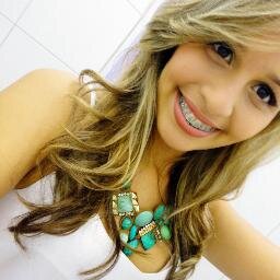 Faço de mim casa de sentimentos bons , onde a má fé não faz morada & a maldade não se cria :)) .