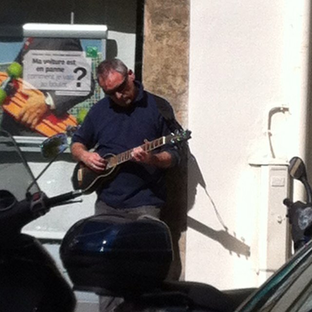 sirvinej49's profile picture. 