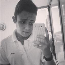 Para de olhar pra trás, voce já sabe onde esteve, agora precisa saber onde vai..
Super Vip no  @ClubeFollowBack