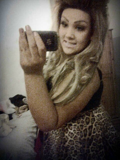 Samanthaaa_95's profile picture. I sing and song write.. From newcastle..I am creative, just want to do well in life