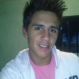 0alexandro adc    
fácil é falar de mim mas o difícil é ser eu