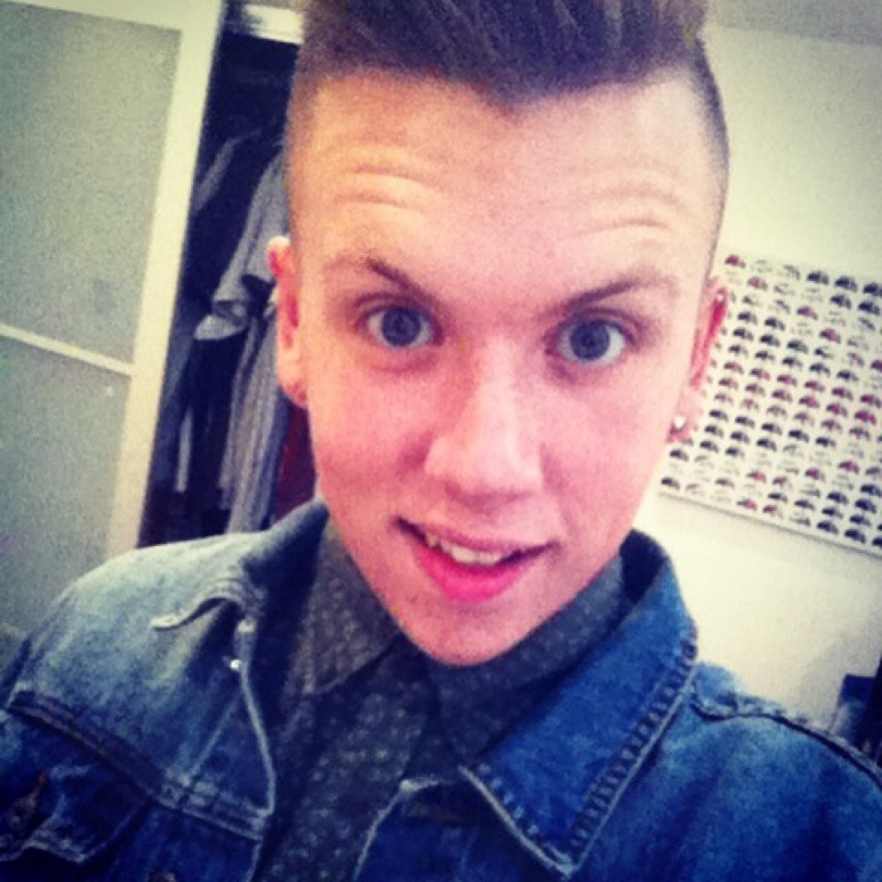 Adam thomas. 16 from warrington! Single i follow back
