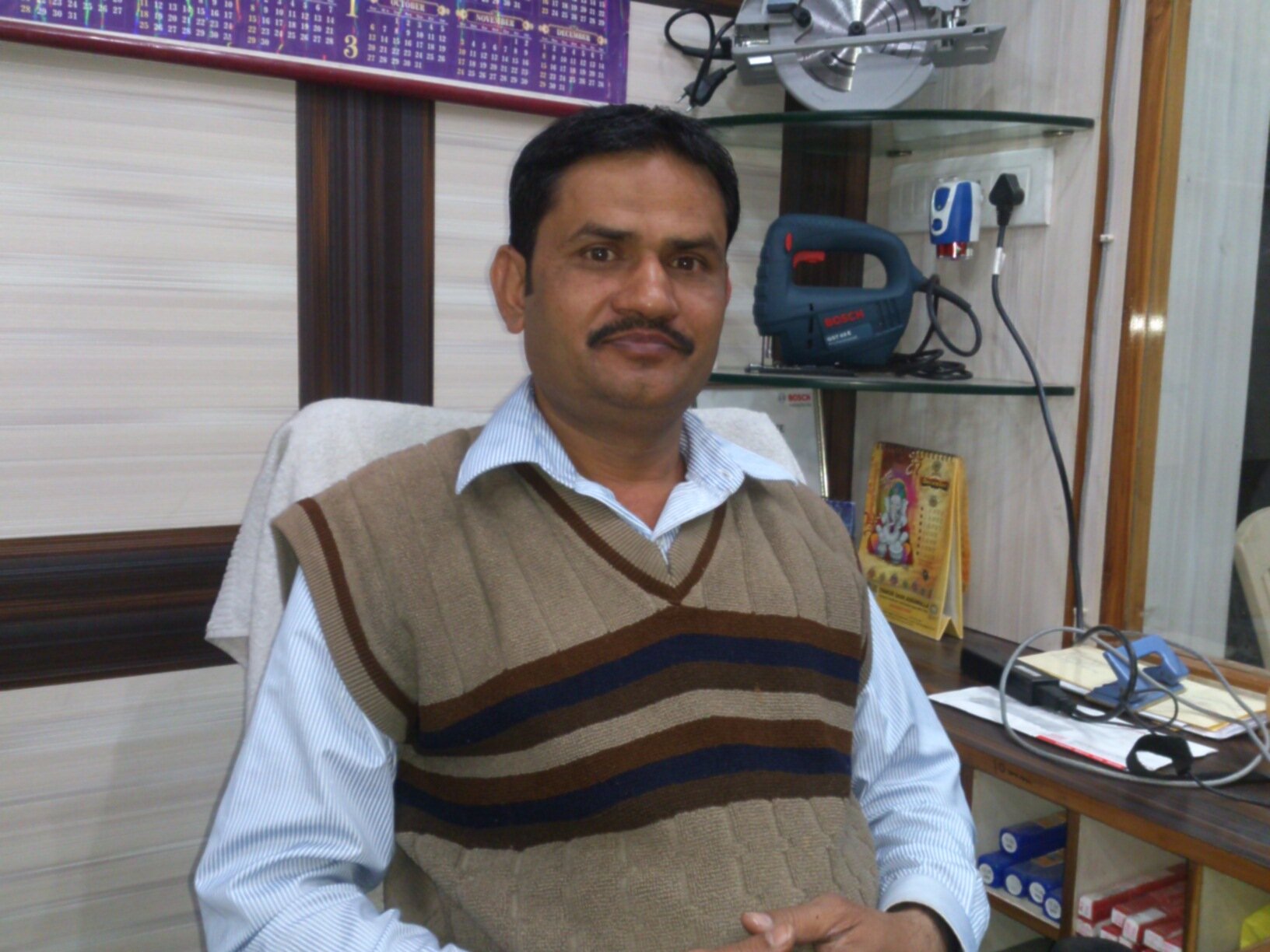 Anil kumar Agarwal resident at angul orissa near bhubneswar ,i am a business man .