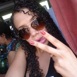 Fale mal da Miley que faço que nem o jus' e taco ovos na sua casa bju 3