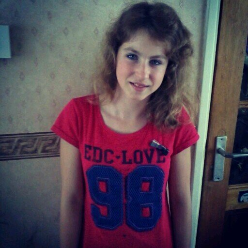 love my friends and my lovely dog(rakker)xwjnmk i love hiphop and freerunnen