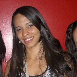 saraeyasmim's profile picture. 