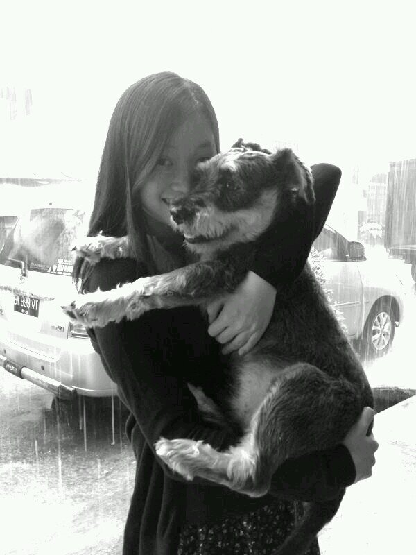 michellezhang12's profile picture. http://t.co/CP054MZV3S