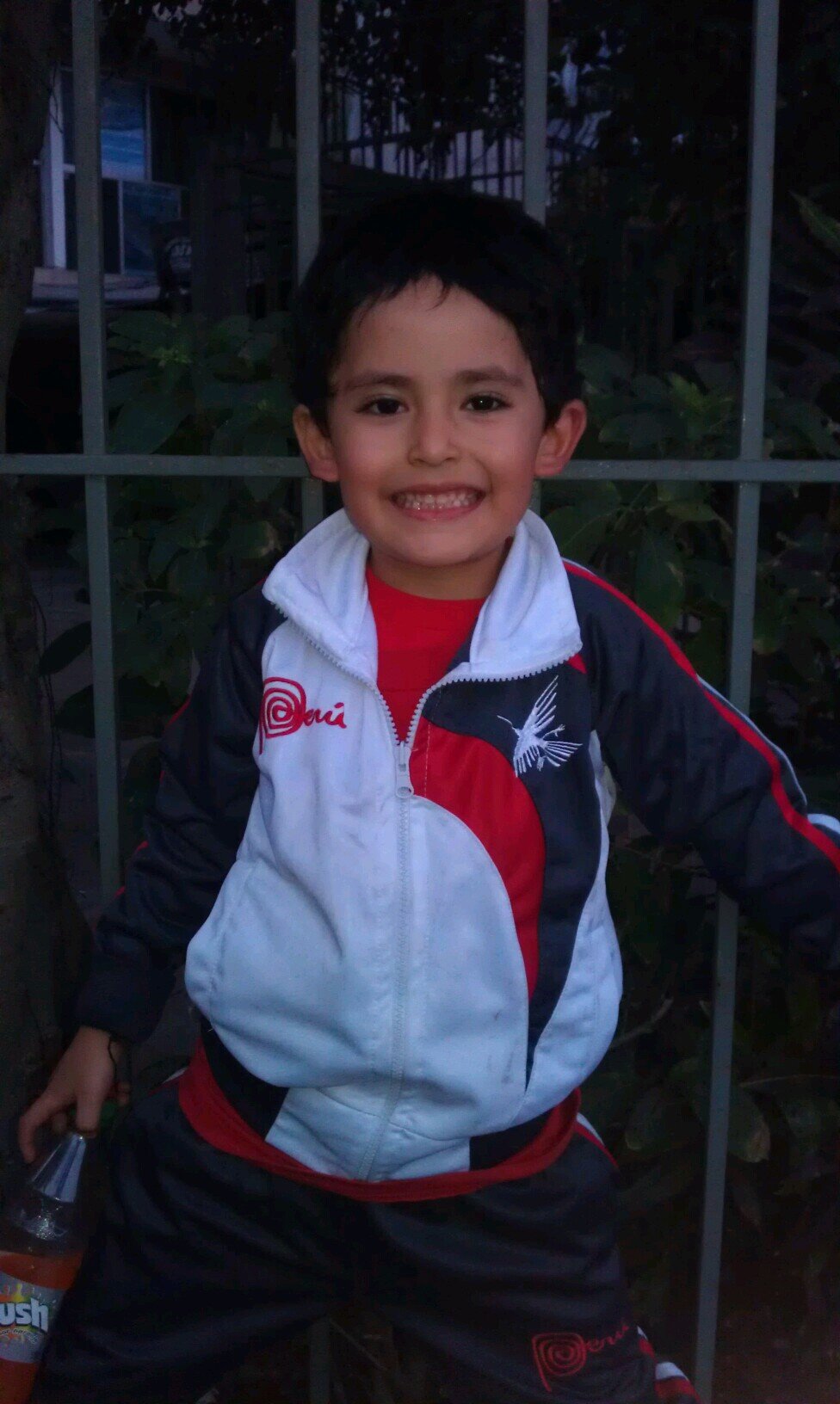 nicoolsen1982's profile picture. 