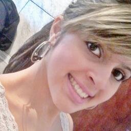 Deus em 1ºLugar, Corinthiana ,17 anos ,Bipolar, Modelo,  Gostou ? segue *-* , nao gosto TCHAU ! rs s2