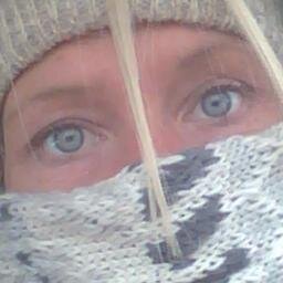 BabbleOn4ever's profile picture. Most God fearing ,the best bf lovin, sugar consumin, thought filter lackin, cold weather hatin crackerjack this side of the for sale sign.