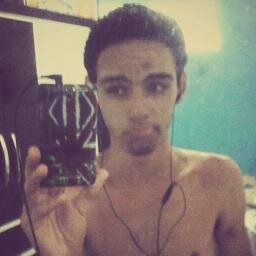 MdsMaycon's profile picture. Minhas raízes estão no ar ,Minha casa é qualquer lugar.Se depender de mim eu vou até o fim. Voando sem instrumentos.....♪♫♪♫ :)